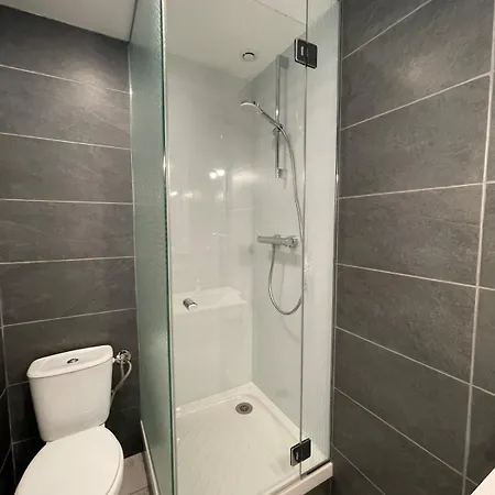 Appartamento Sea Front Newly Designed Apartment,